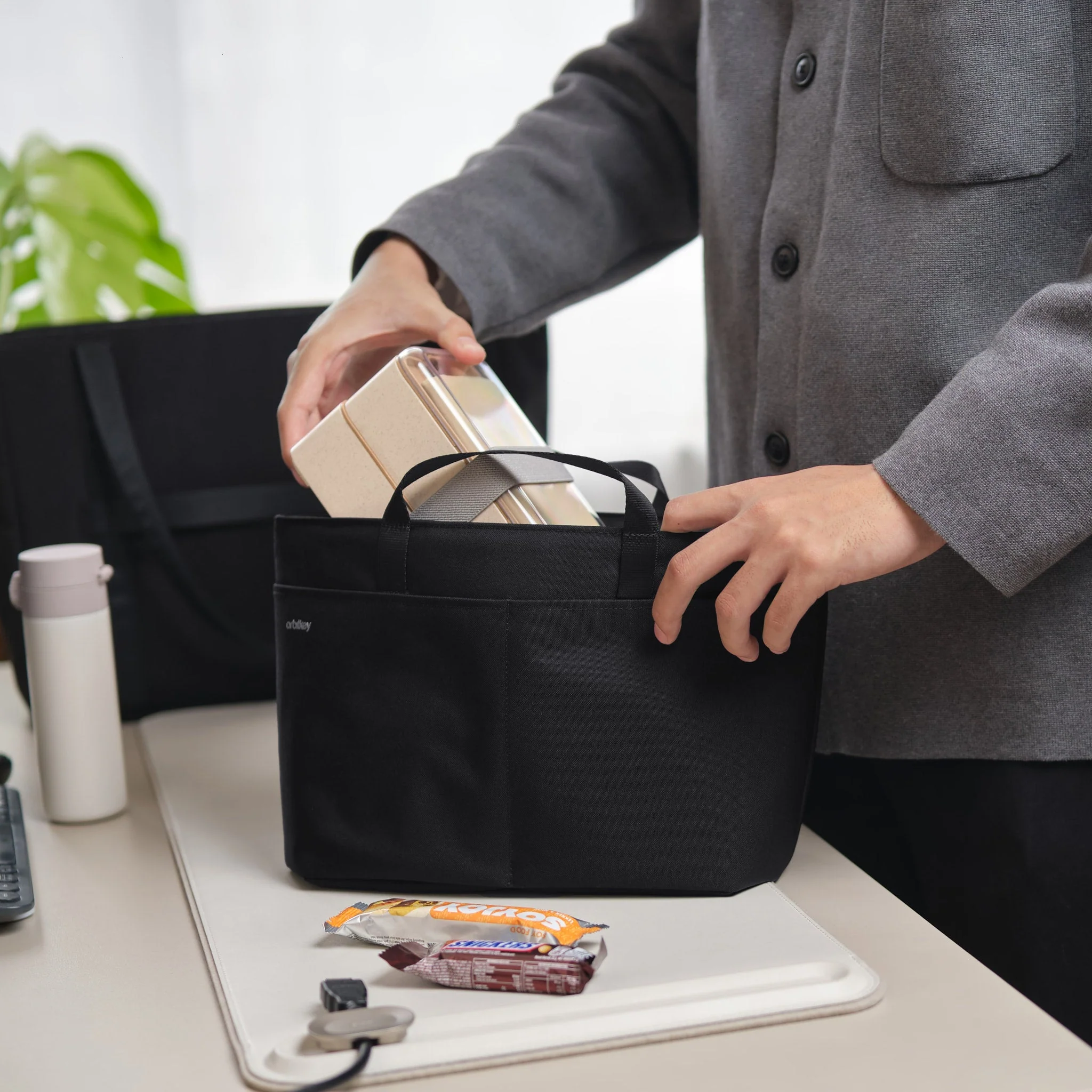 Insulated Lunch Bag Mini (5L) - Image 7